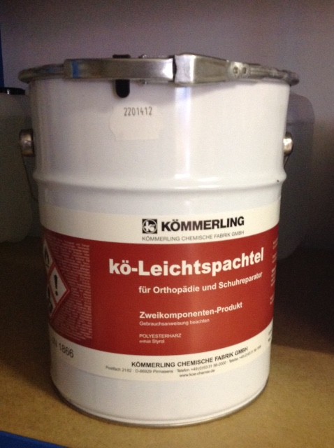 KOE  LEICHTSPACHTEL 3 KG M.HÄRT.3x30 gr.